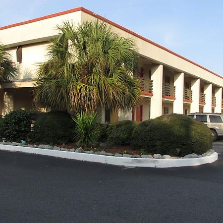 New Valdosta Inn And Suites Eksteriør billede