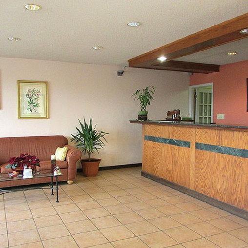 New Valdosta Inn And Suites Eksteriør billede